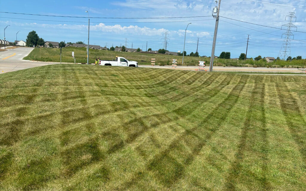 Lawn Care in Des Moines | Residential & Commercial